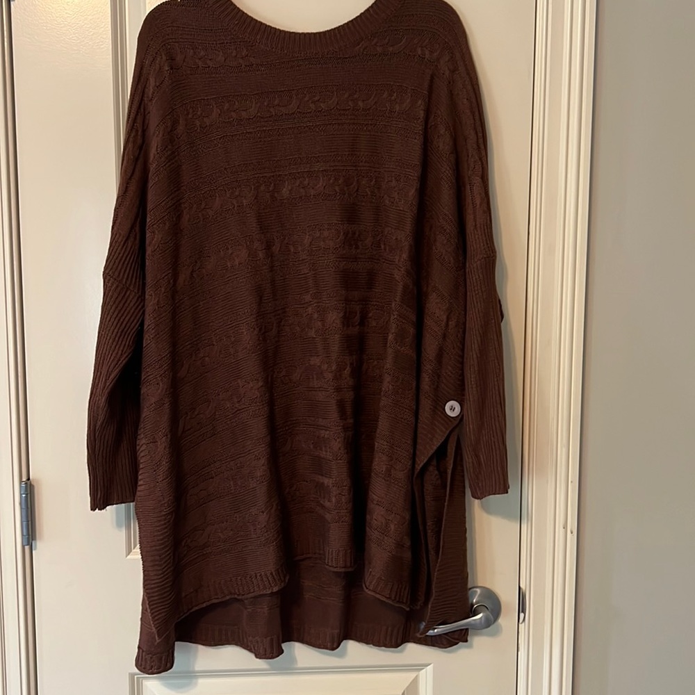 Very roomy tunic from SHEIN. Brown knit size X-LARGE